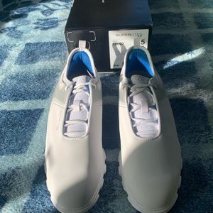 FootJoy Superlite XP Mens golf shoe